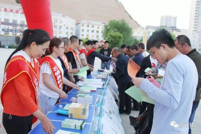 科技興縣，科普惠民——微石樓縣科協(xié)與教科局聯(lián)合舉辦2019科技活動(dòng)周活動(dòng)